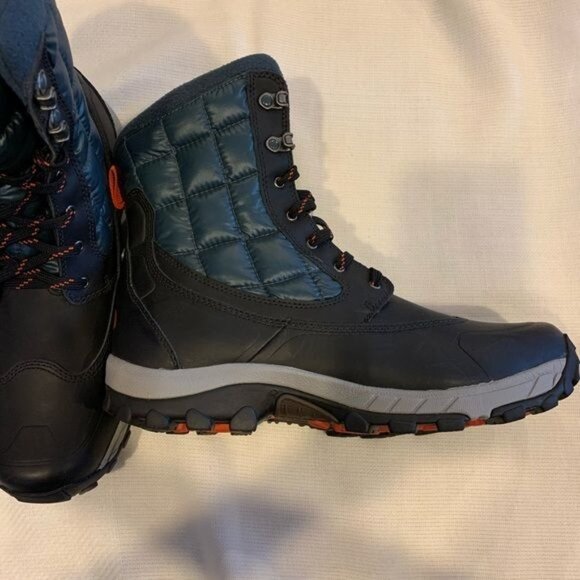 THE NORTH FACE Black/Grey Quilted Thermoball Utility Size 11NEW - Picture 2 of 6